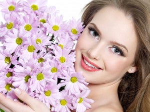 DIY Papatya Özlü Yüz Yıkama Tarifi ile Parlayan Bir Cilde Sahip Olabilirsiniz